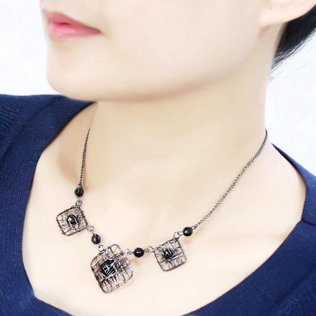 LO4727 - Ruthenium White Metal Necklace with Synthetic Synthetic Glass in Jet